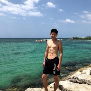 Meet your Posher, Vic